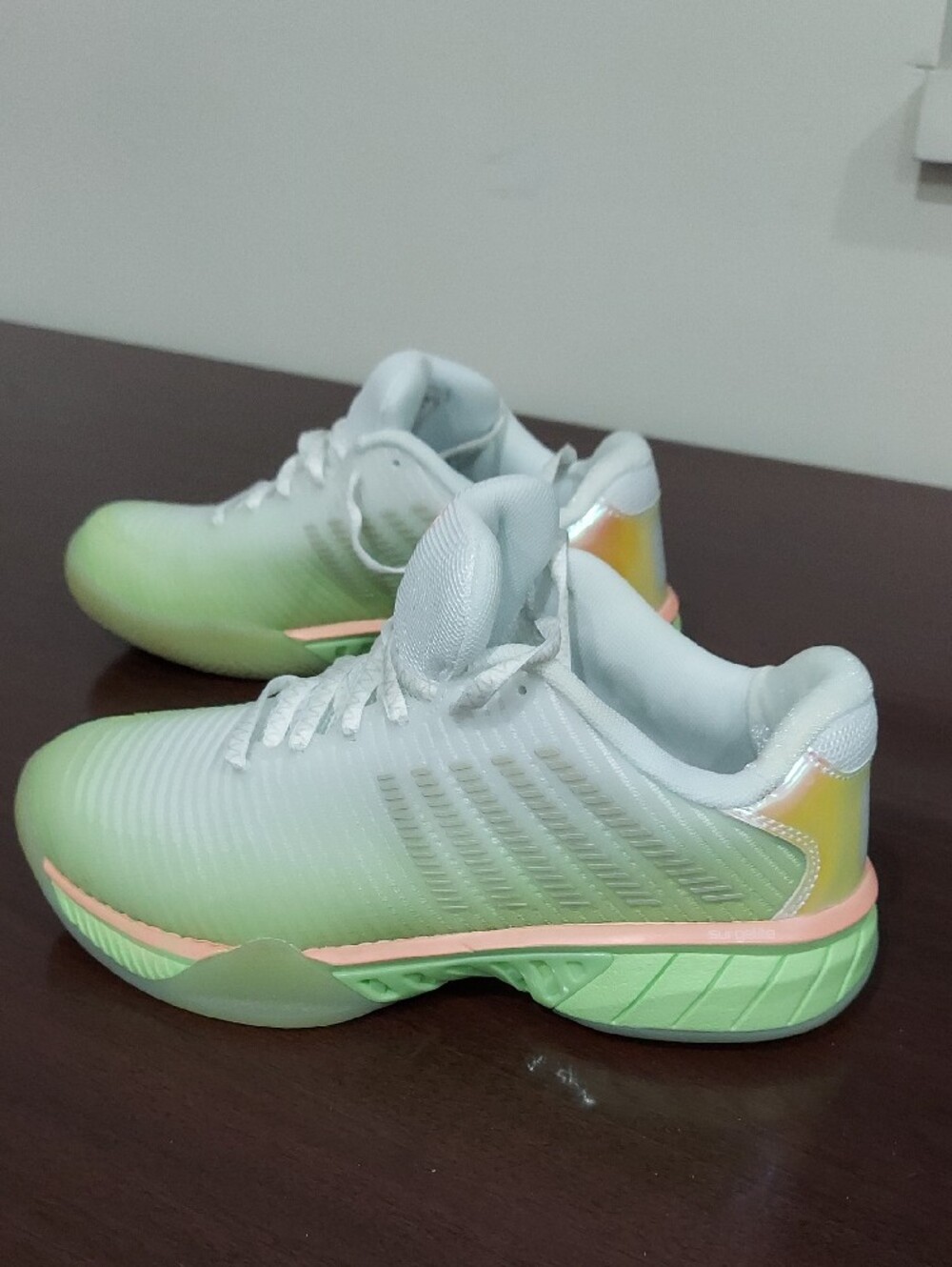 K-Swiss Hypercourt Express 2 Tennis Shoe - Picture 5 of 11